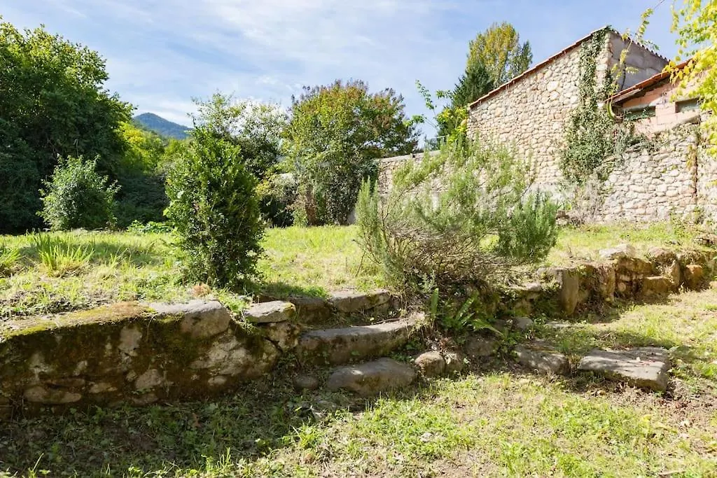 Gite De La Tour Pour 10 Personnes A Ganac Francja